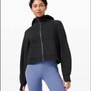 Lululemon Scuba Oversized Full-Zip in Black